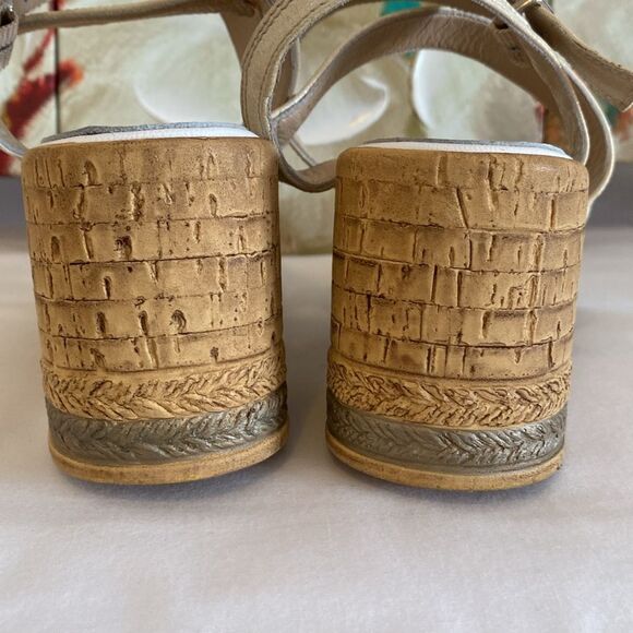 Stefani Leather and Crock Strap Shiny Platform Wedge - Picture 6 of 9